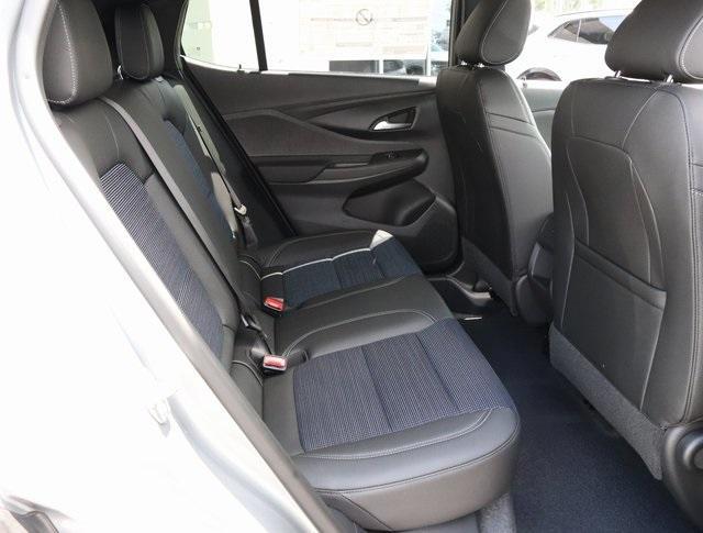 new 2025 Buick Envista car, priced at $27,775
