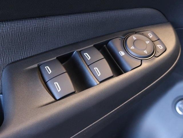 new 2025 Buick Envista car, priced at $27,475