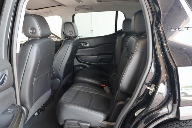 used 2022 GMC Acadia car, priced at $25,500