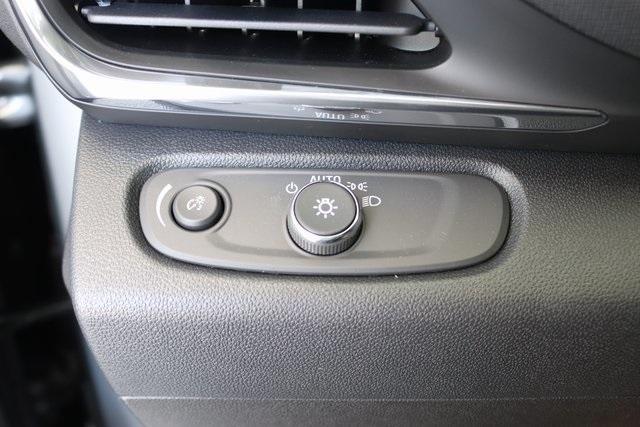 new 2025 Buick Envista car, priced at $27,280