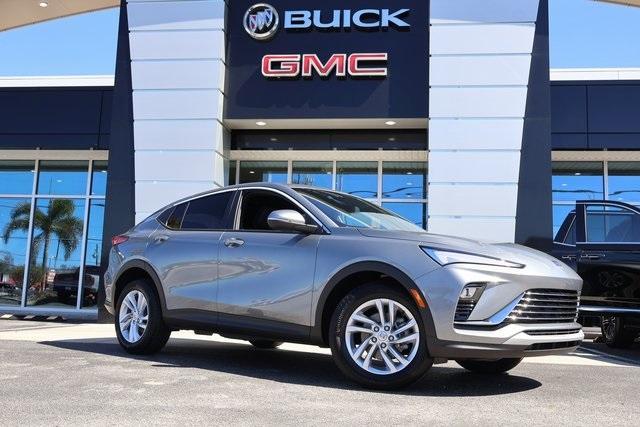 new 2025 Buick Envista car, priced at $27,475