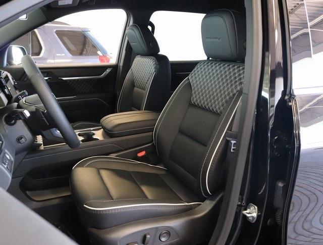 new 2025 GMC Acadia car, priced at $55,990
