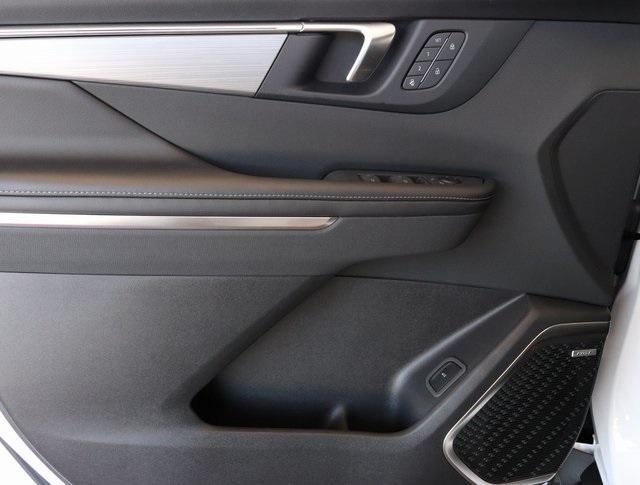 new 2025 Buick Enclave car, priced at $47,235