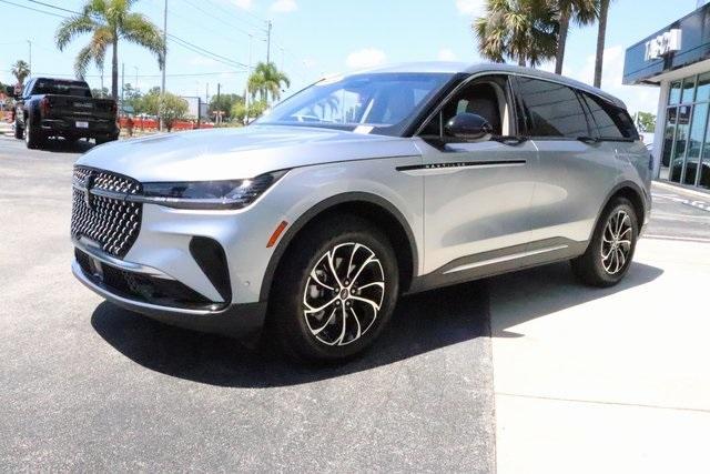 used 2024 Lincoln Nautilus car, priced at $45,000