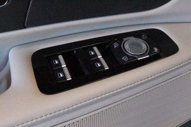 used 2024 Lincoln Nautilus car, priced at $45,000
