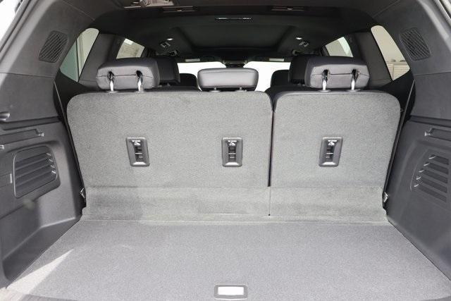 new 2025 GMC Acadia car