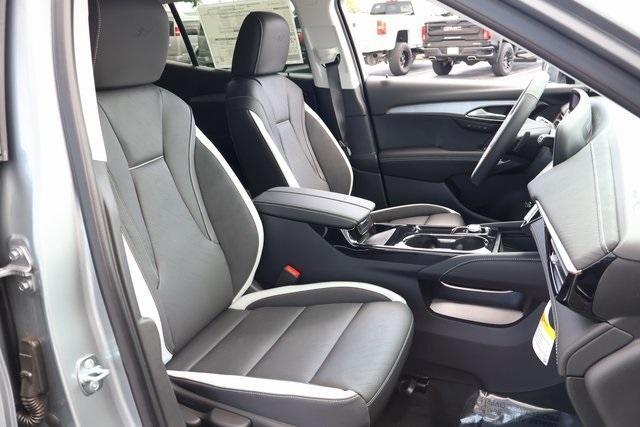 new 2025 Buick Envision car, priced at $44,240
