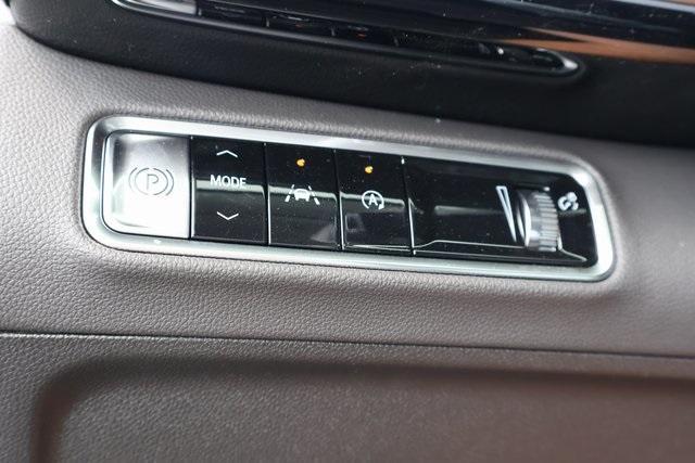 new 2025 Buick Envision car, priced at $44,240