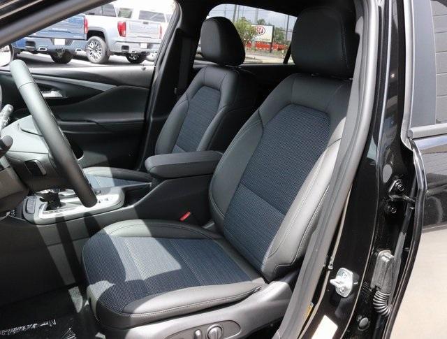 new 2025 Buick Envista car, priced at $27,775