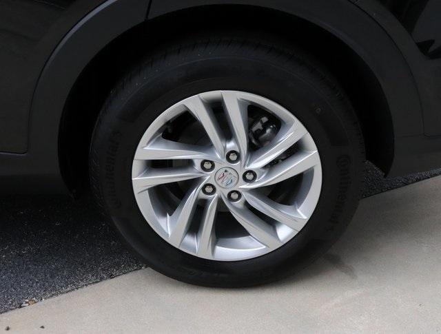 new 2025 Buick Envista car, priced at $27,775