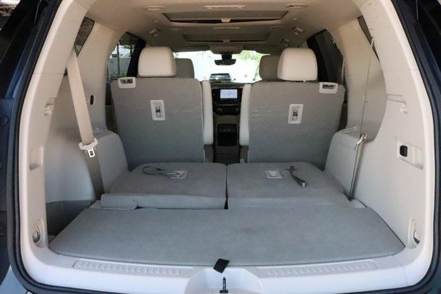 used 2022 GMC Acadia car, priced at $27,000