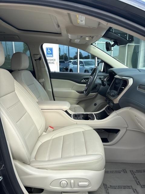 used 2022 GMC Acadia car, priced at $29,500