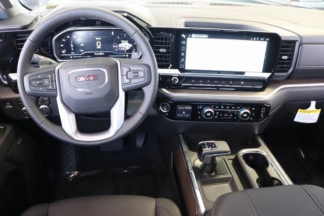 new 2025 GMC Sierra 1500 car, priced at $62,275