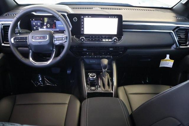 new 2025 GMC Canyon car, priced at $47,620