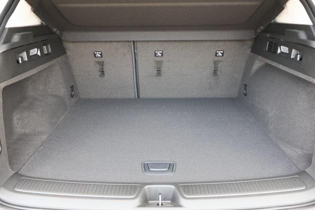 new 2025 Buick Envision car, priced at $50,144