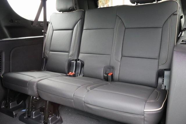 new 2025 GMC Yukon XL car, priced at $77,280