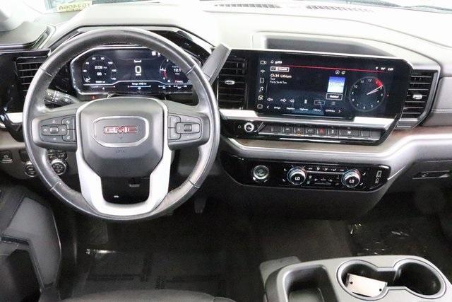 used 2022 GMC Sierra 1500 car, priced at $42,000