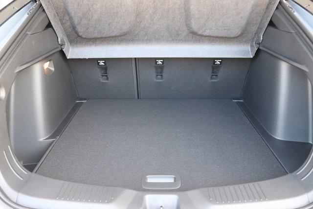 new 2025 Buick Envista car, priced at $27,280