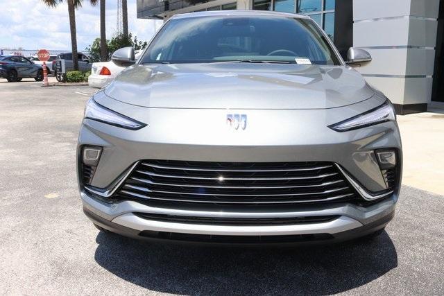 new 2025 Buick Envista car, priced at $27,280