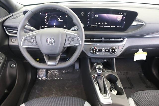 new 2025 Buick Envista car, priced at $27,280