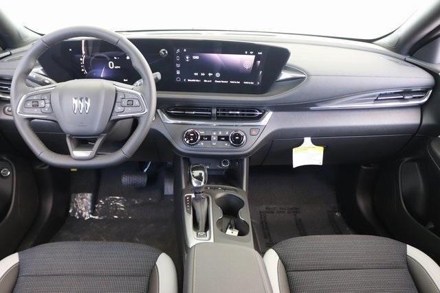new 2025 Buick Envista car, priced at $27,280