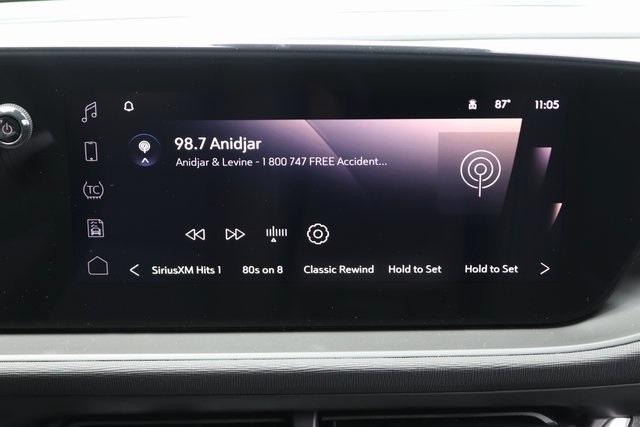 new 2025 Buick Envista car, priced at $27,280