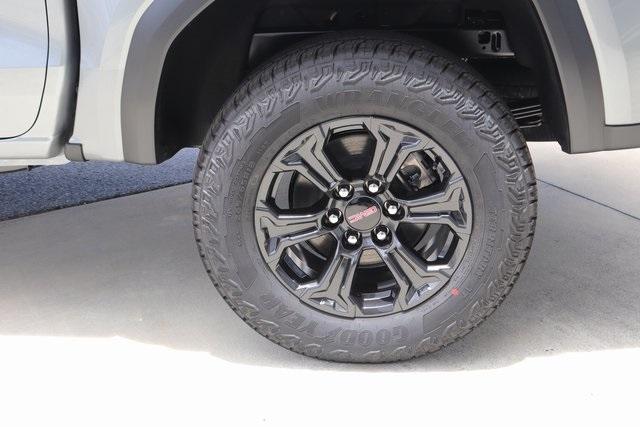 new 2025 GMC Canyon car, priced at $47,440