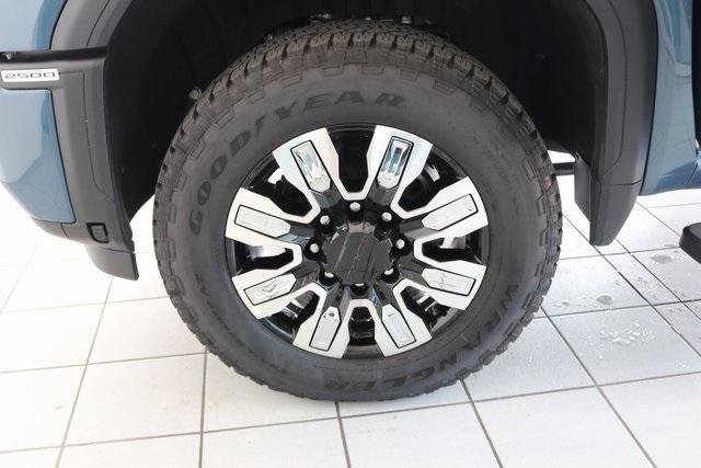 new 2025 GMC Sierra 2500 car, priced at $87,240
