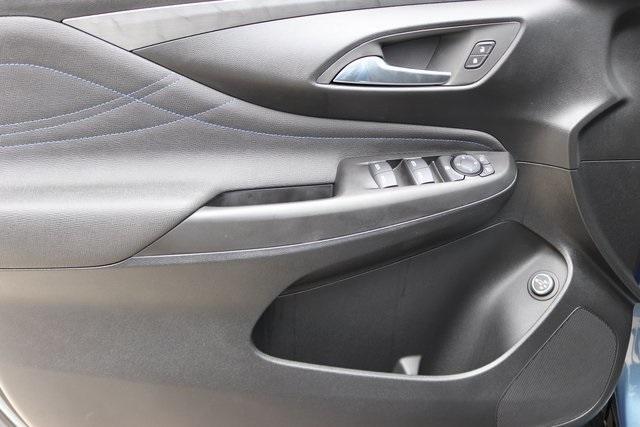 new 2025 Buick Envista car