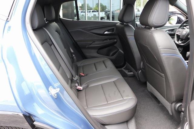new 2025 Buick Envista car