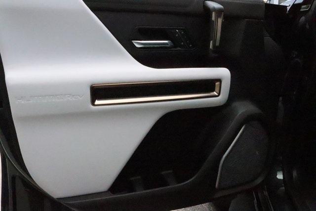 new 2025 GMC HUMMER EV SUV car, priced at $97,020
