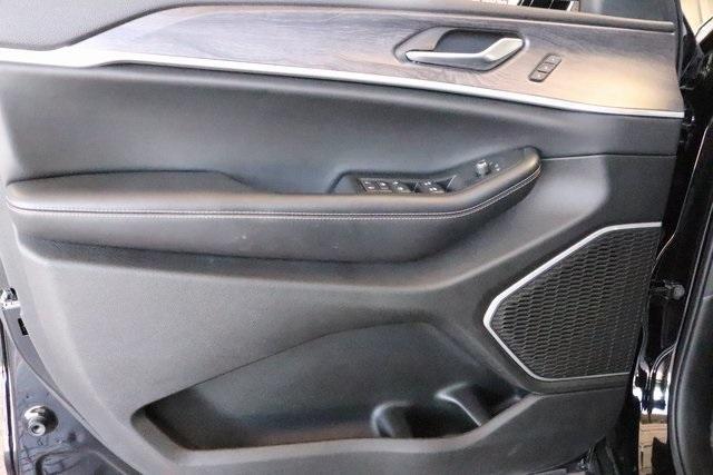 used 2022 Jeep Grand Cherokee L car, priced at $28,000