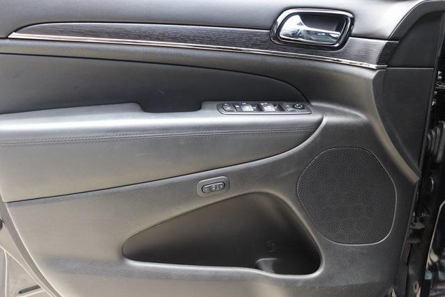 used 2020 Jeep Grand Cherokee car, priced at $28,500