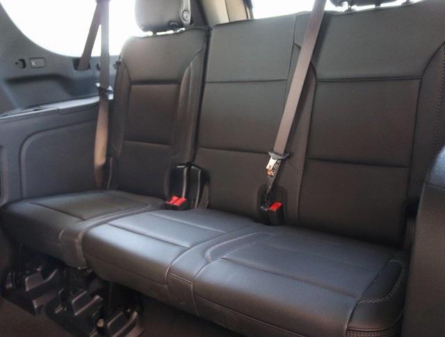 used 2025 GMC Yukon XL car, priced at $86,000