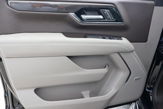 new 2025 GMC Yukon XL car, priced at $77,085