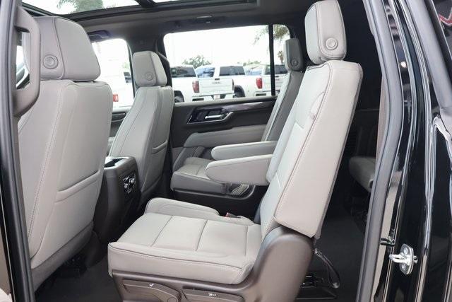 new 2025 GMC Yukon XL car, priced at $77,085