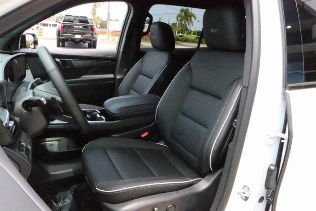 new 2025 Buick Enclave car, priced at $47,995