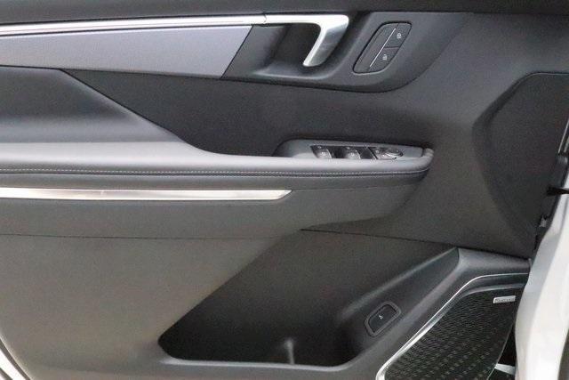 new 2025 Buick Enclave car, priced at $47,995