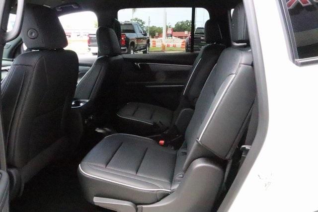 new 2025 Buick Enclave car, priced at $47,995