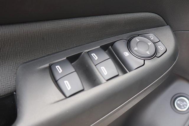 new 2025 Buick Envista car