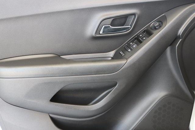used 2022 Chevrolet Trax car, priced at $16,000