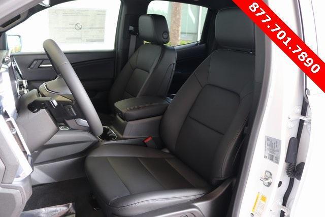 new 2025 GMC Canyon car, priced at $45,445