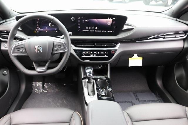 new 2025 Buick Envista car, priced at $29,995