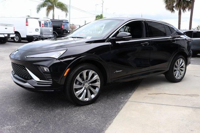 new 2025 Buick Envista car, priced at $29,995