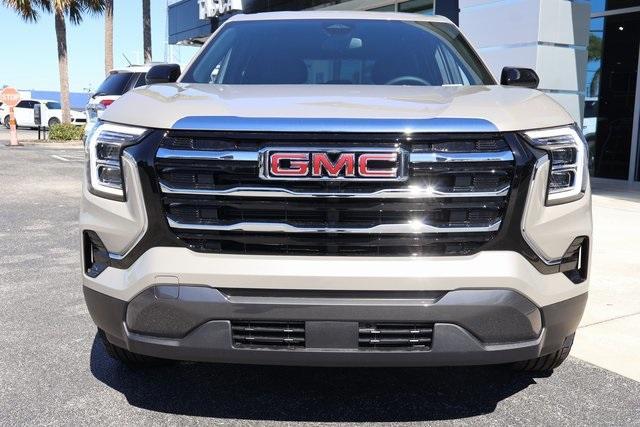 new 2025 GMC Terrain car, priced at $33,140