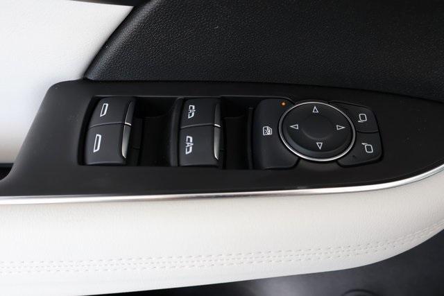new 2025 Buick Envision car, priced at $50,195