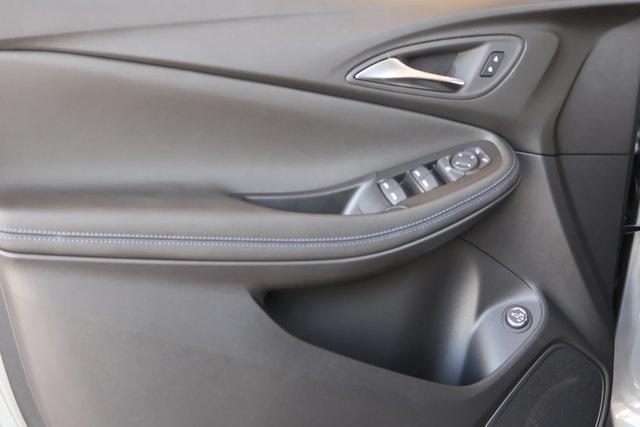 new 2025 Buick Encore GX car, priced at $30,375