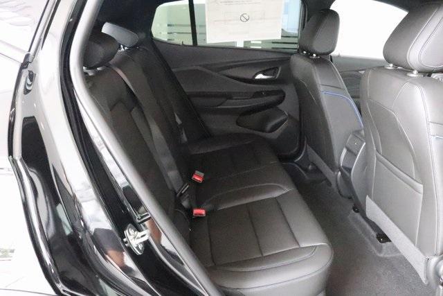 new 2025 Buick Envista car, priced at $29,770