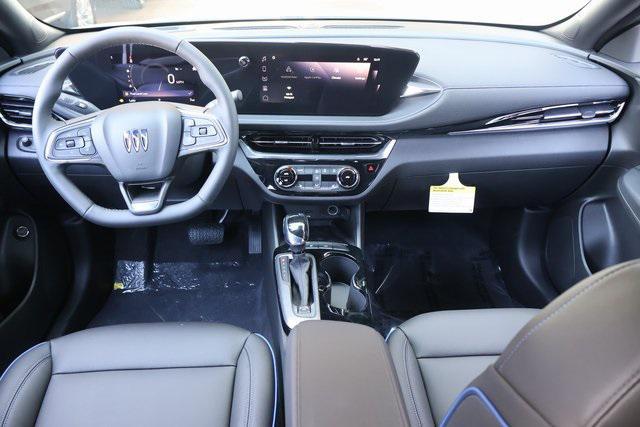 new 2025 Buick Envista car, priced at $27,685