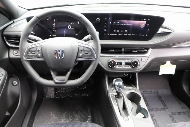 new 2025 Buick Envista car, priced at $27,280